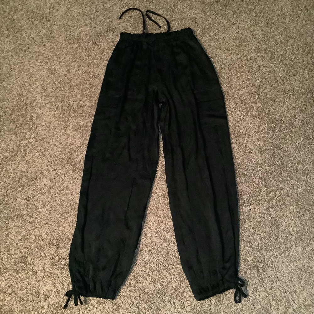 Pink Victoria’s Secret cargo jogger pants, color black, size: XS